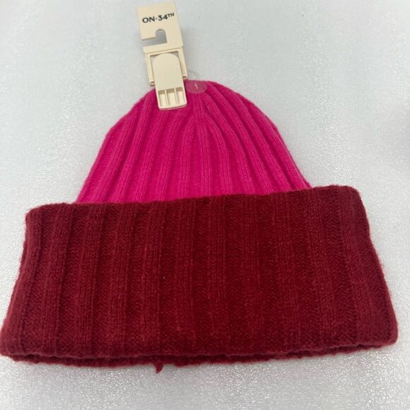 On-34th beanie hat - Picture 2 of 5